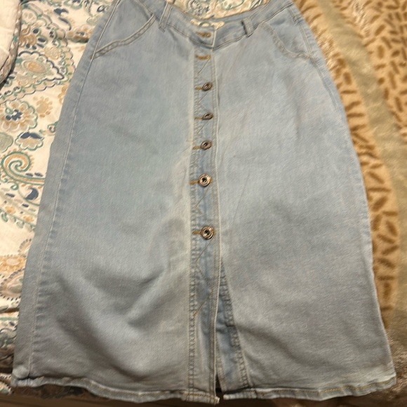 New never used jean Skirt size S - Picture 1 of 5